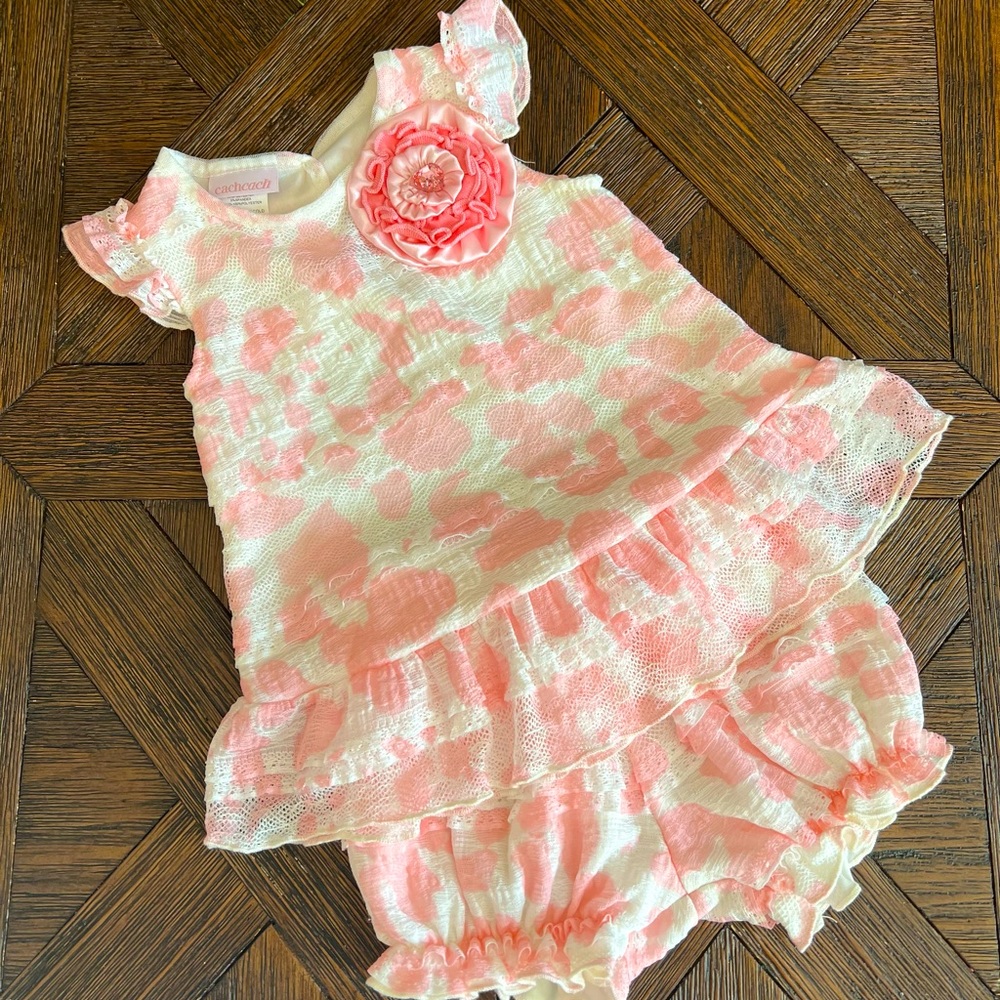 Cachcach baby girl two piece set. Size 18mo. Smoke free home